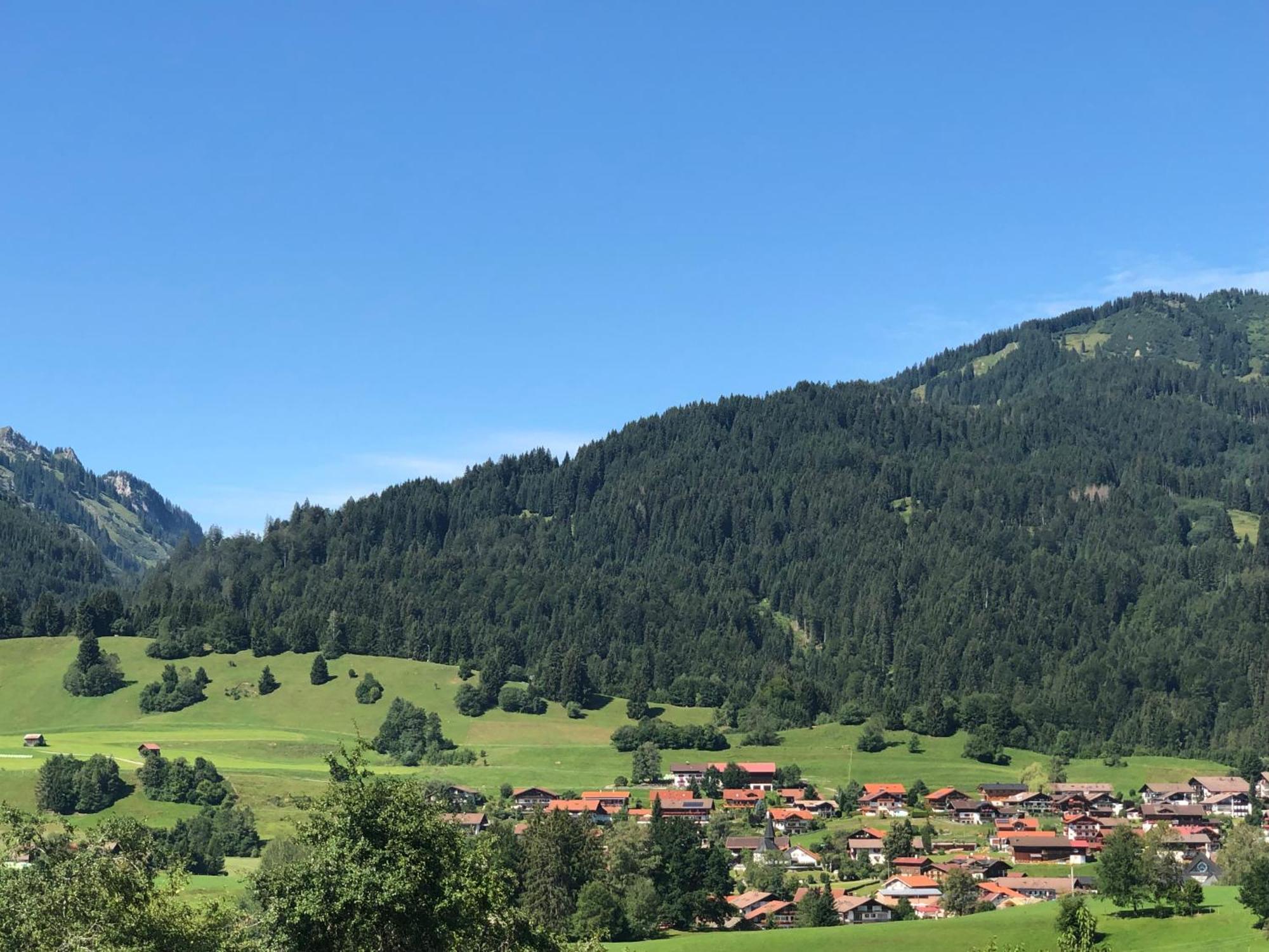 Hotel Garni Oberdorfer Stuben Obermaiselstein Buitenkant foto