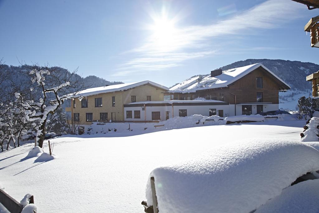 Hotel Garni Oberdorfer Stuben Obermaiselstein Buitenkant foto