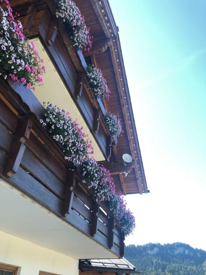 Hotel Garni Oberdorfer Stuben Obermaiselstein Buitenkant foto