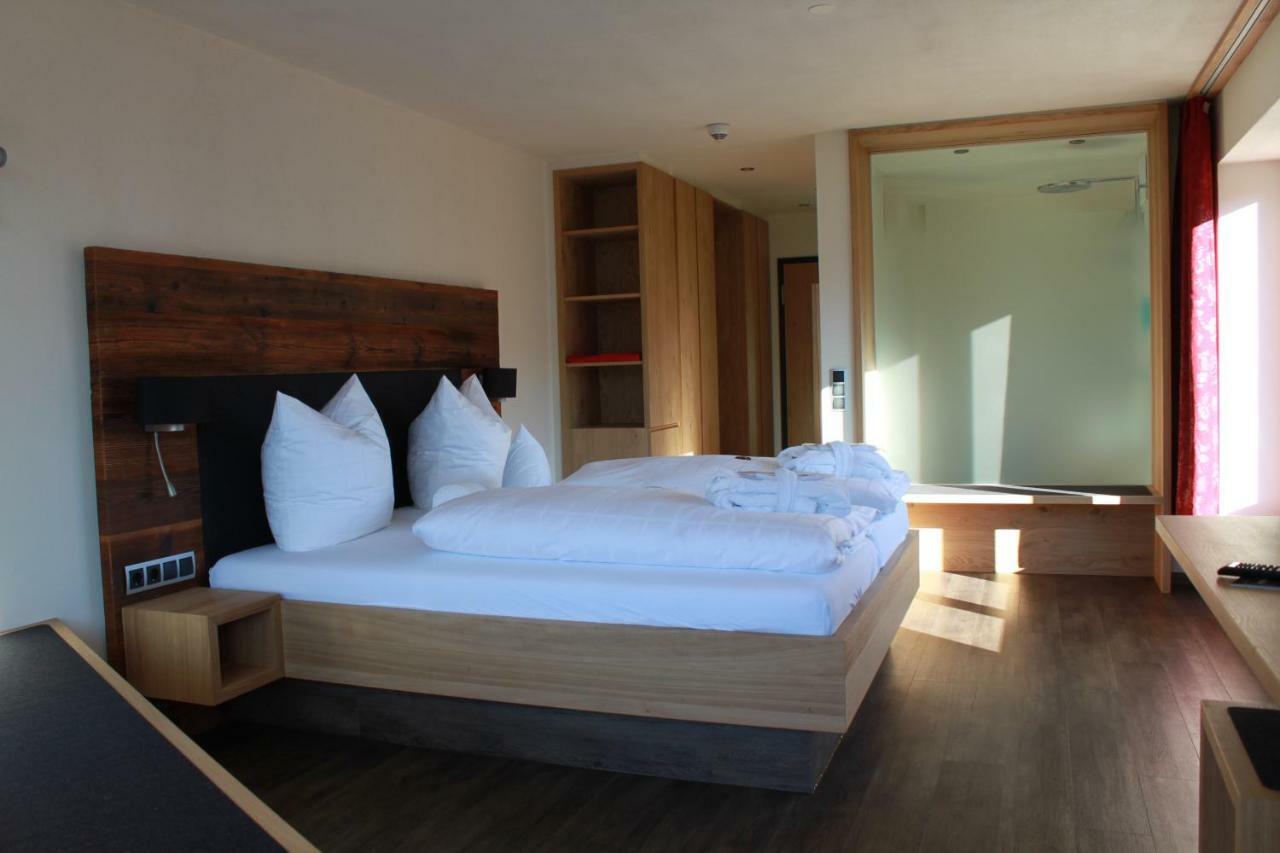 Hotel Garni Oberdorfer Stuben Obermaiselstein Buitenkant foto